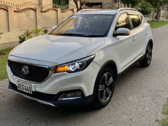 MG ZS