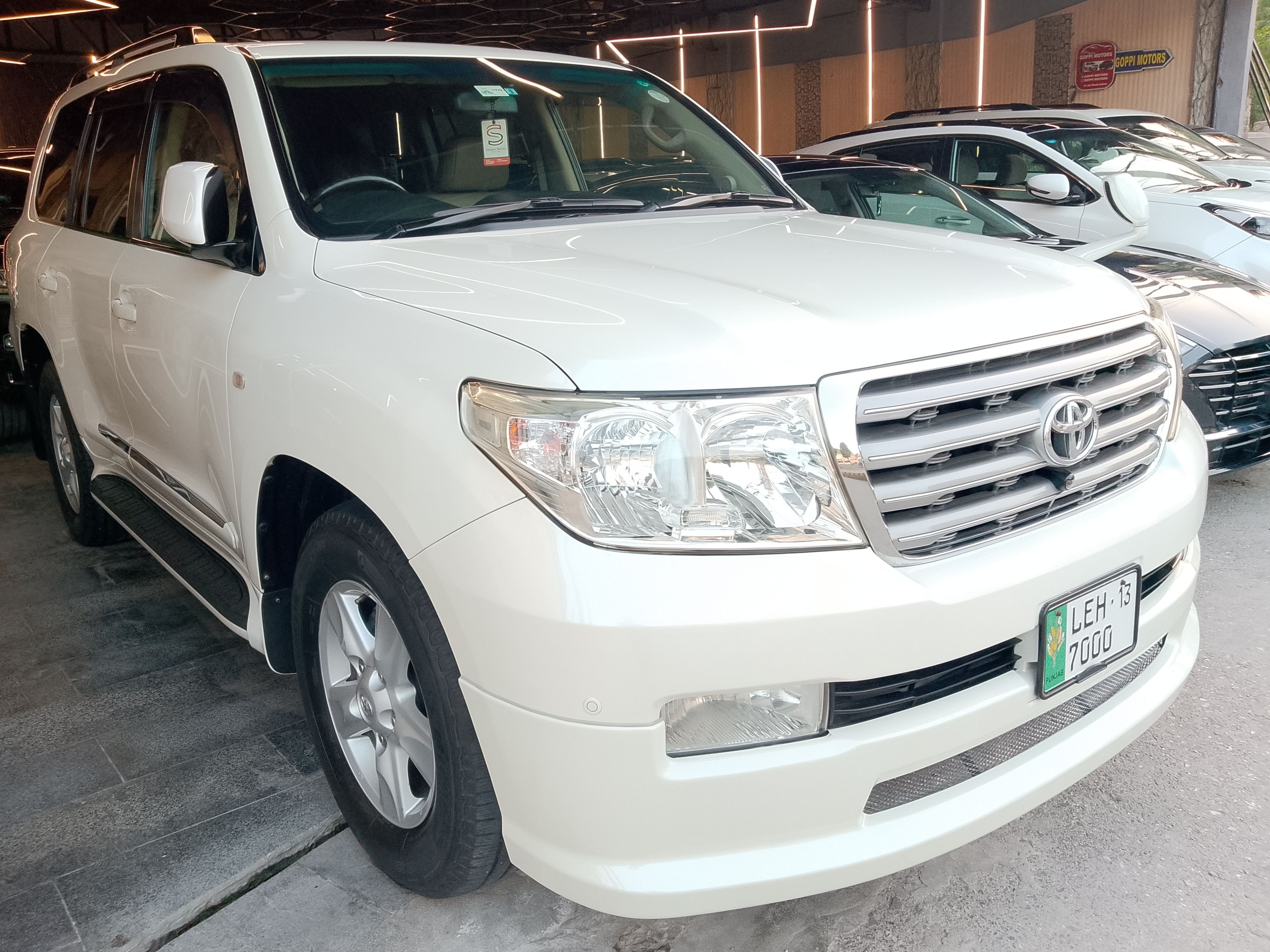 Toyota Land Cruiser