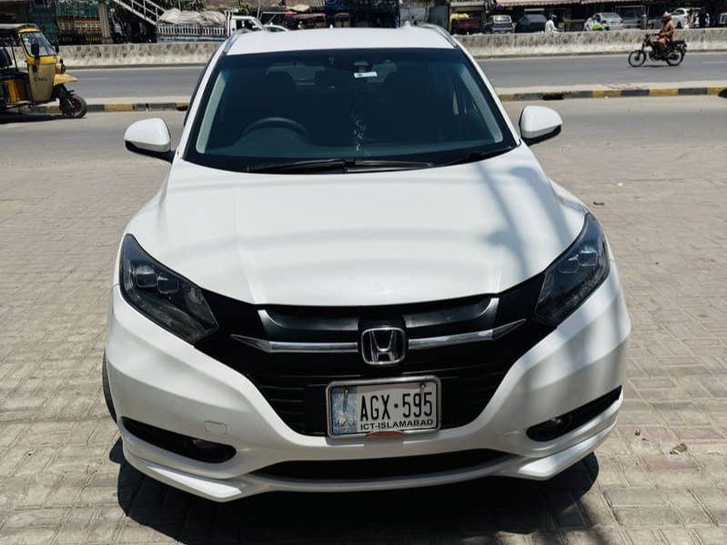 Honda Vezel X Honda Sensing - photo 1