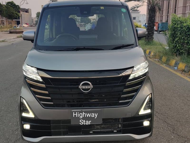 Nissan Roox S Hybrid - photo 1