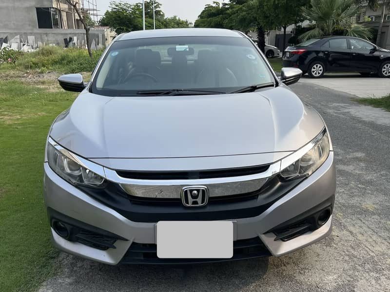 Honda Civic 1.8 - photo 1
