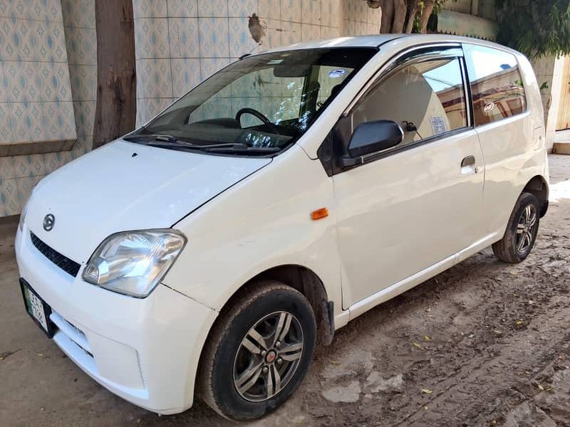 Daihatsu Mira B 658cc, Automatic, Petrol - photo 1