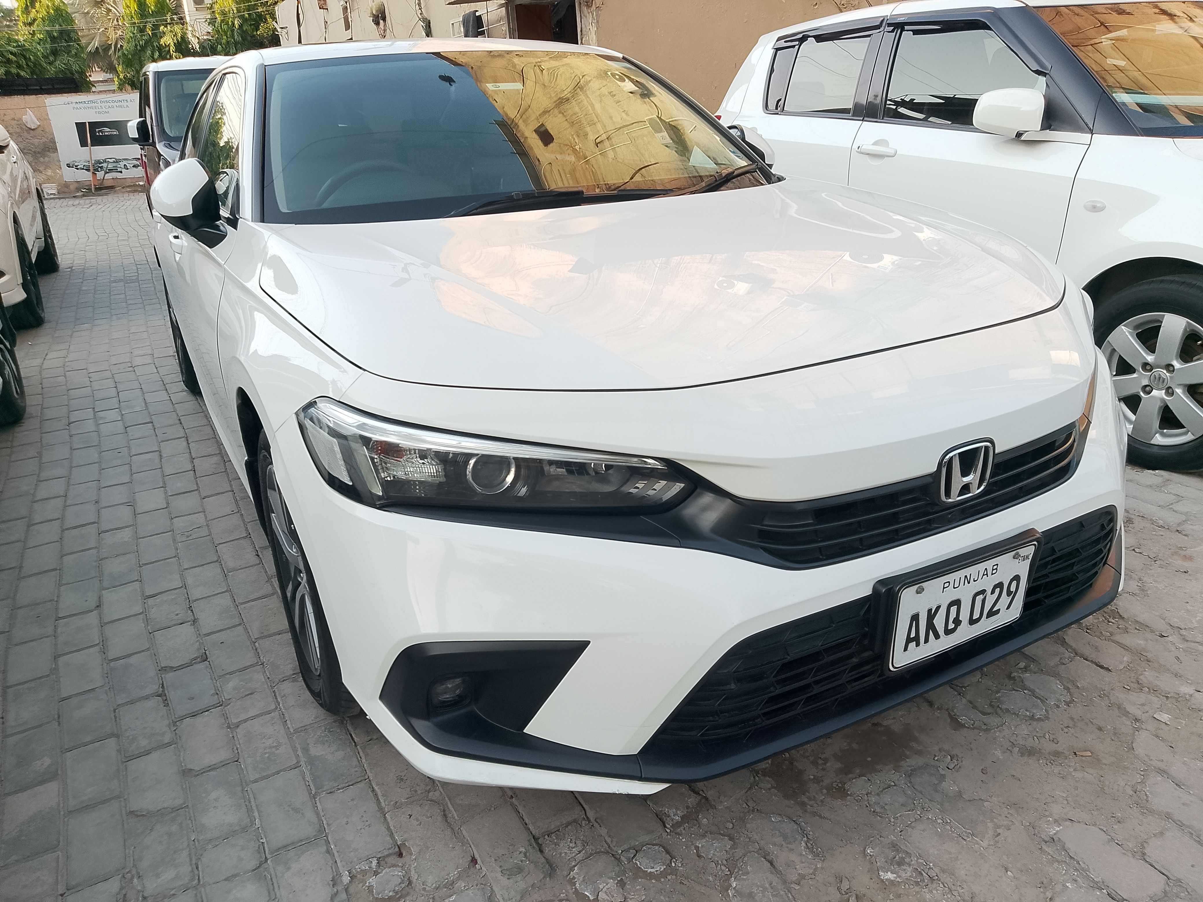 Honda Civic Oriel - photo 1