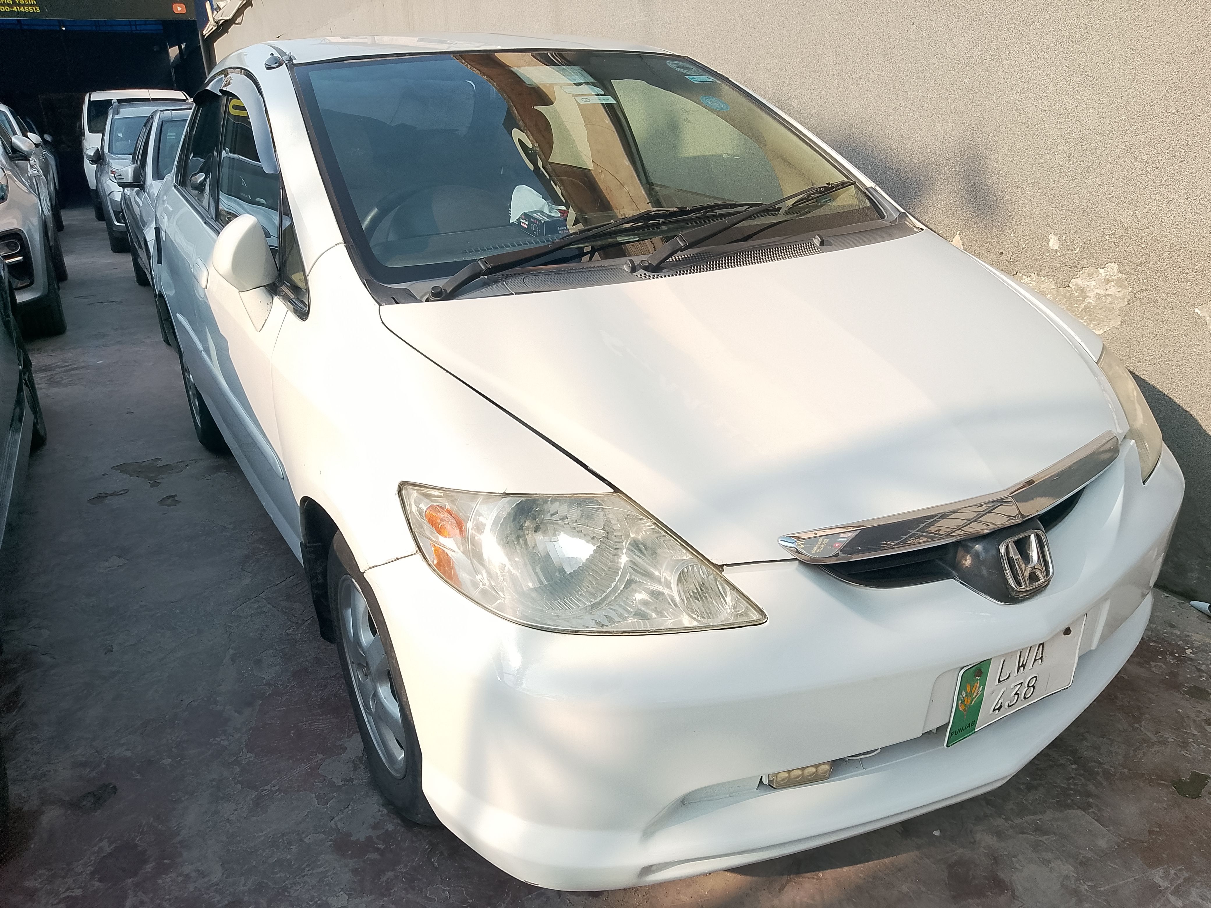 Honda City - photo 1