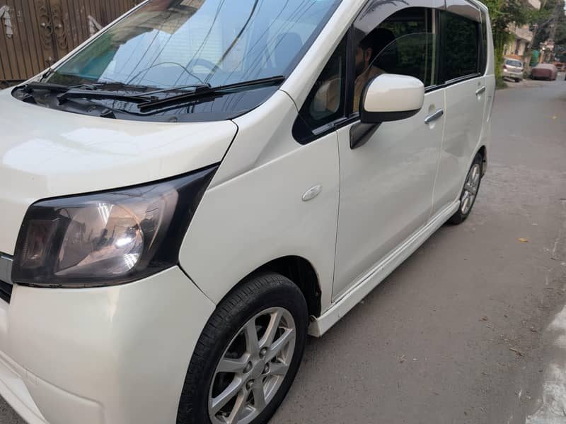 Daihatsu Move Custom RS SA - photo 1