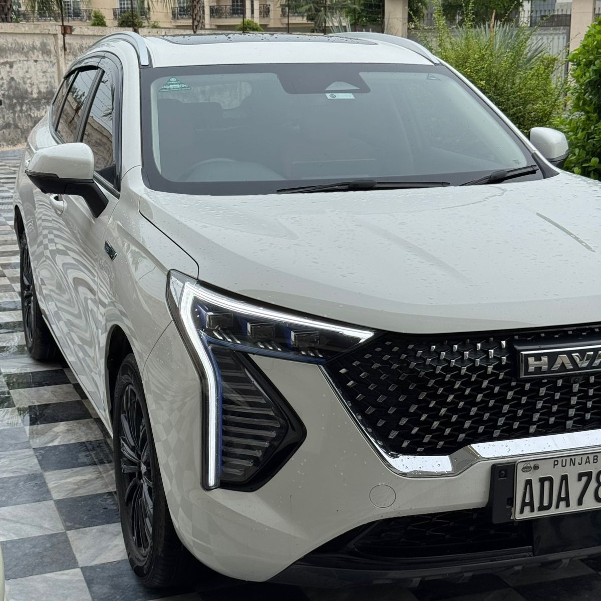 Haval Jolion HEV - photo 1