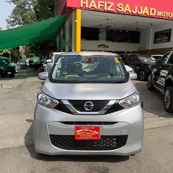 Nissan Dayz X 659cc, Automatic, Petrol - photo 1