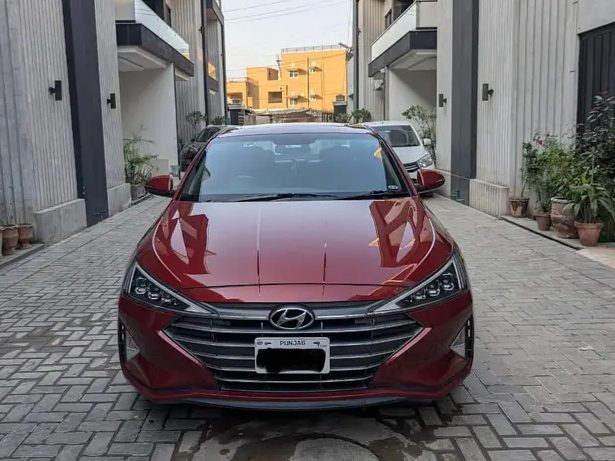 Hyundai Elantra GLS - photo 1