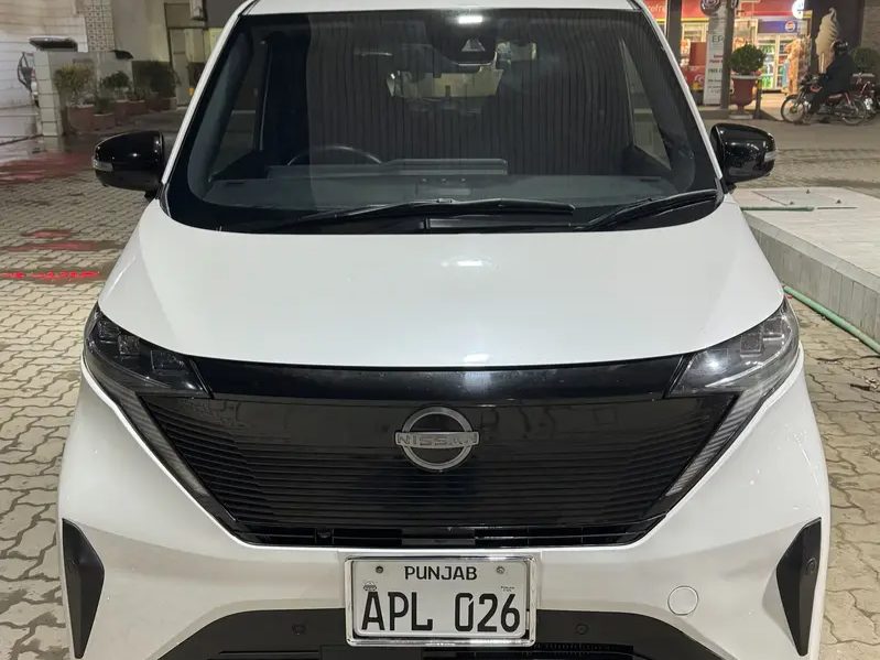 Nissan Sakura G 20kWh, Automatic, Electric - photo 1