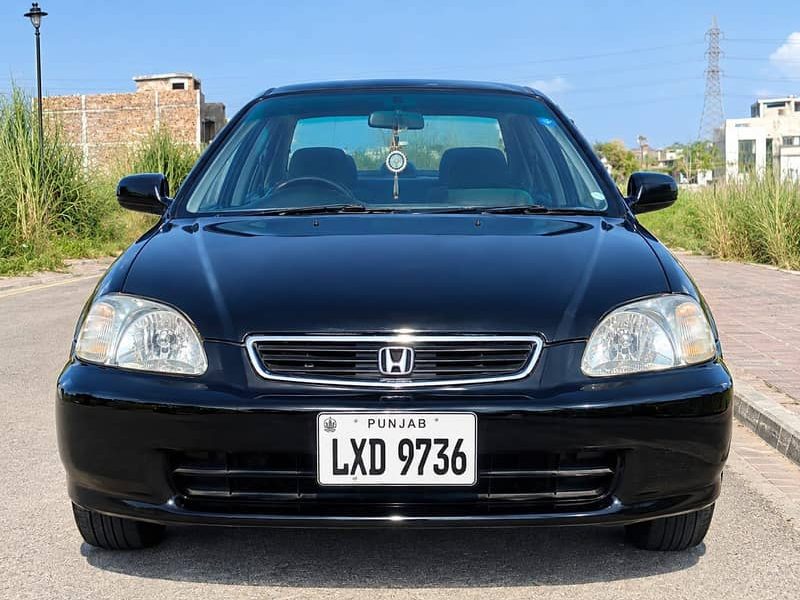 Honda Civic Turbo 1.5 VTEC CVT - photo 1