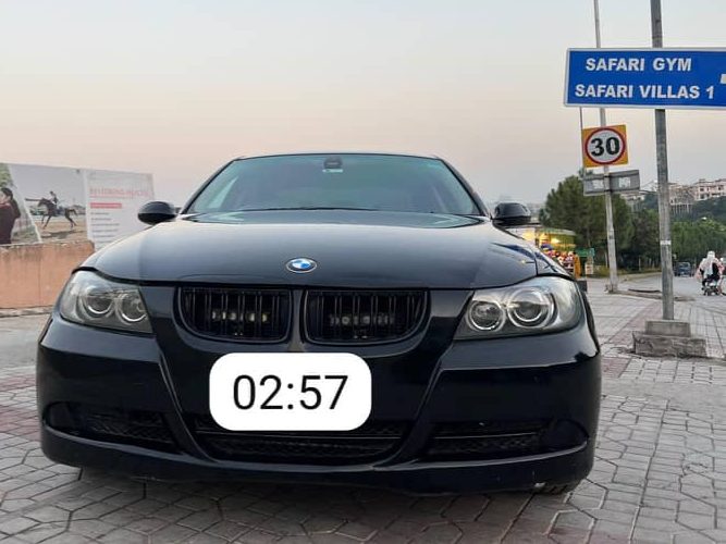 BMW 3 Series - photo 1