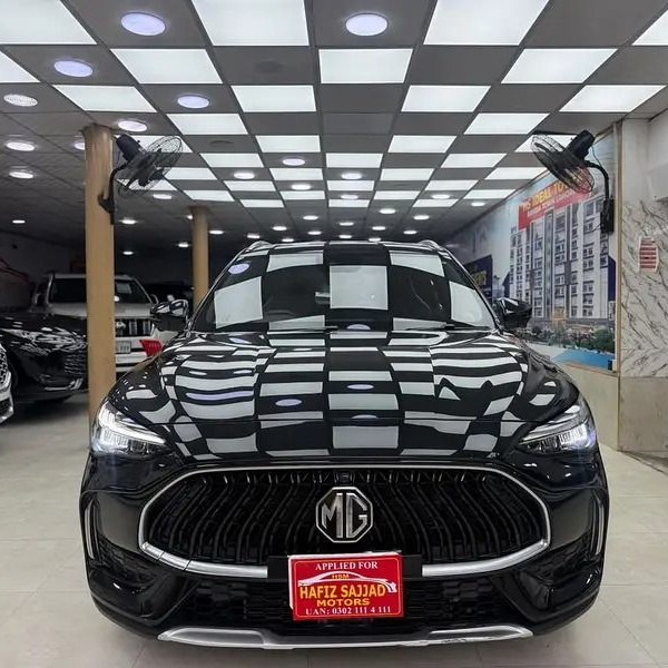 MG HS PHEV 1498cc, Automatic, Hybrid - photo 1