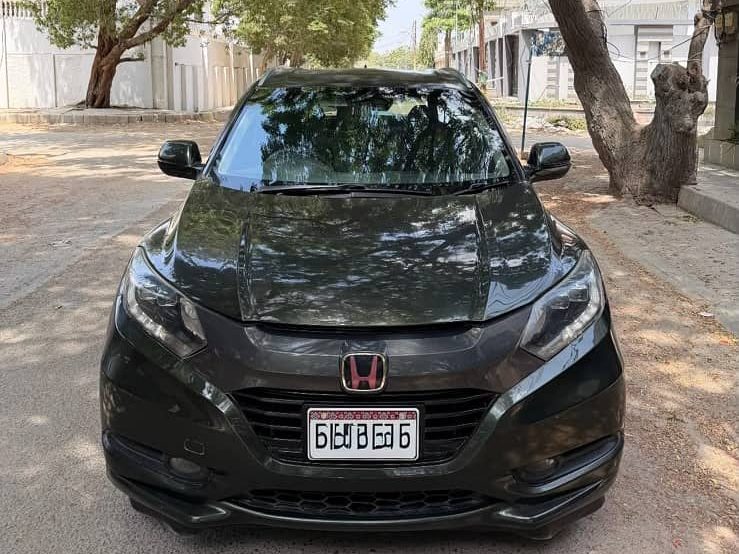 Honda Vezel Hybrid RS Honda Sensing - photo 1