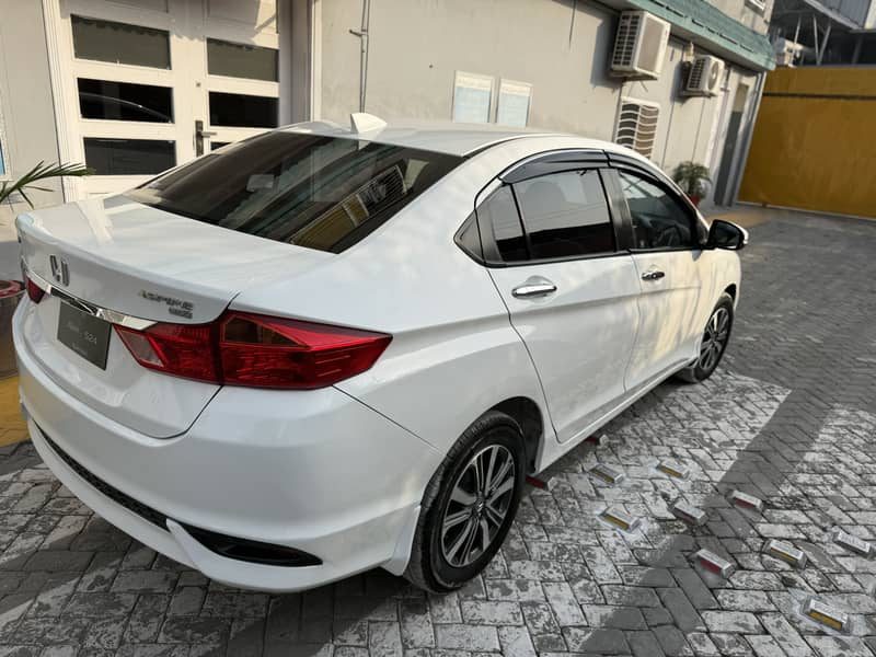 Honda City 1.3 i-VTEC - photo 1