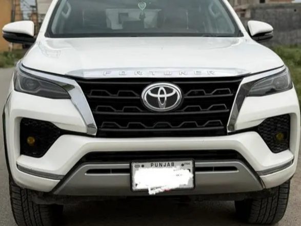 Toyota Fortuner