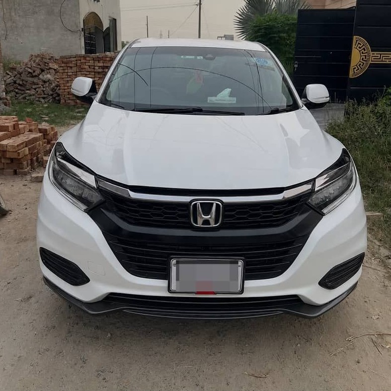 Honda Vezel X Honda Sensing - photo 1