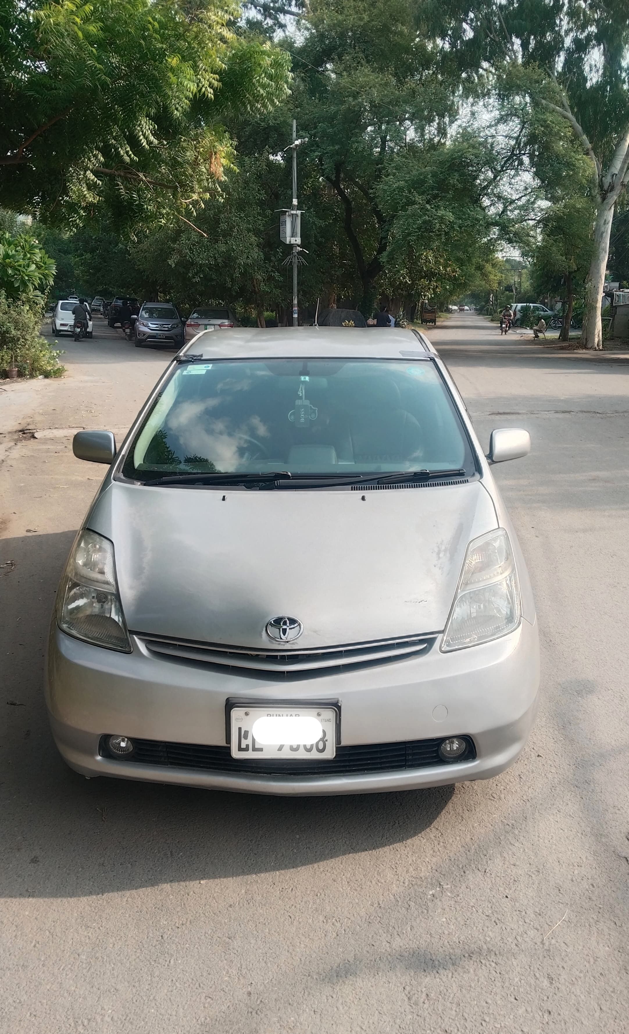Toyota Prius S 1.5 - photo 1